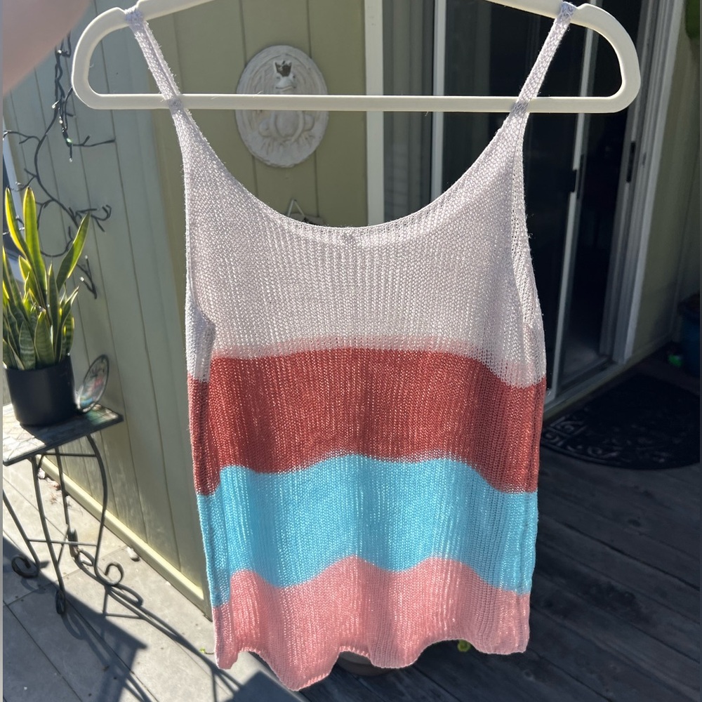 * SOLD* Color Block Netted Tank Top - Picture 2 of 3
